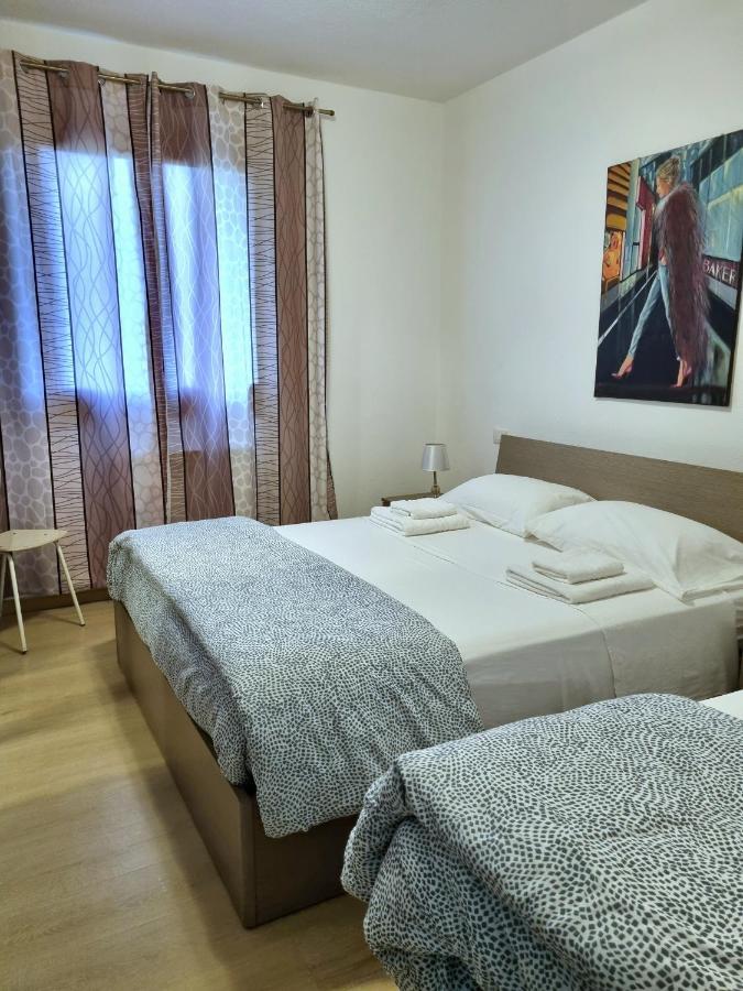 Valevalehome - Home Gallery With Fully Equipped Kitchen, Reserved Parking, Big Garden Ольбия Экстерьер фото