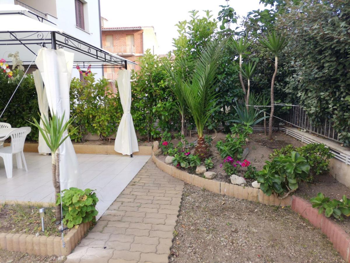 Valevalehome - Home Gallery With Fully Equipped Kitchen, Reserved Parking, Big Garden Ольбия Экстерьер фото