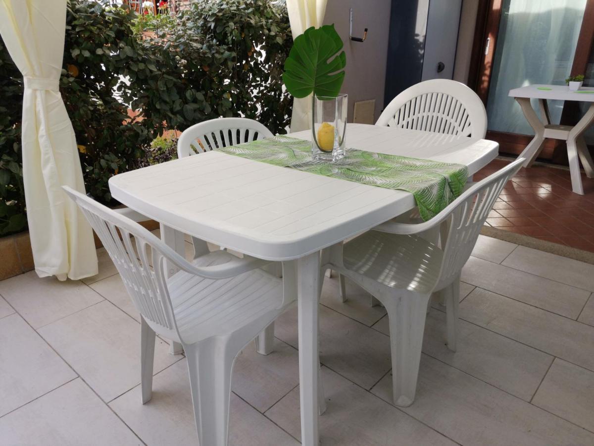 Valevalehome - Home Gallery With Fully Equipped Kitchen, Reserved Parking, Big Garden Ольбия Экстерьер фото